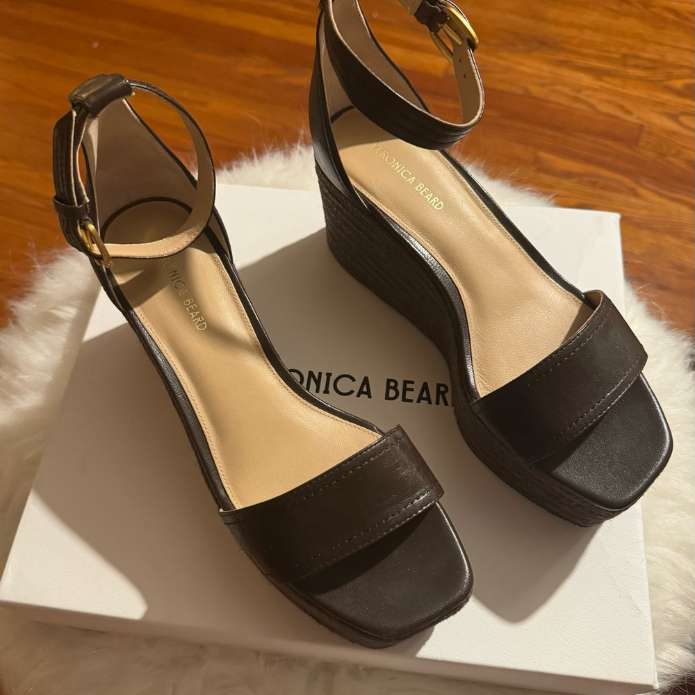 Veronica Beard Espresso Brown Leather Wedge Sandals. NWT in Box